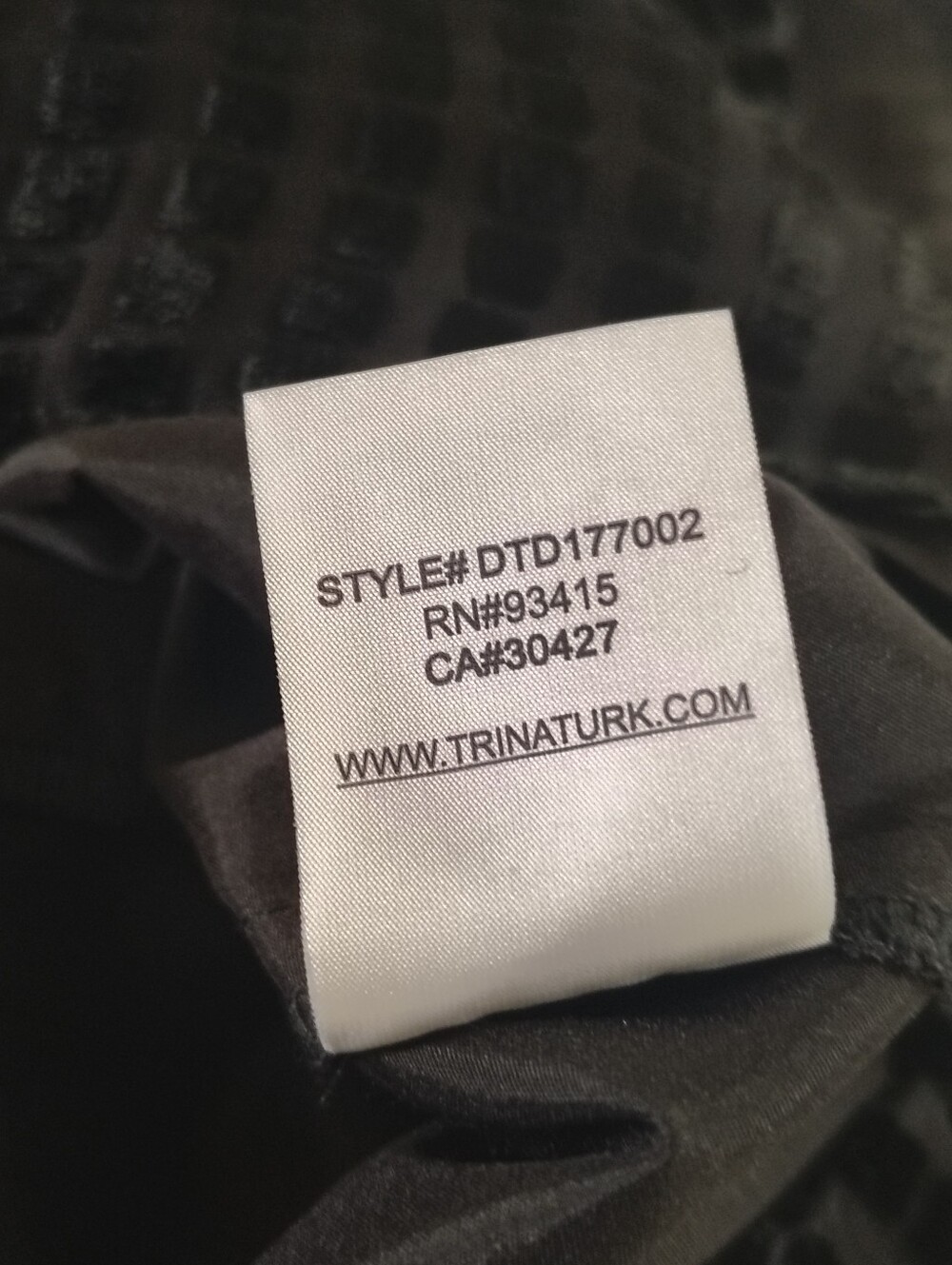 Trina Turk Silk Blend Black Velvet Burnout V-Neck Dress Women's 10 Whimsygoth - Picture 12 of 12